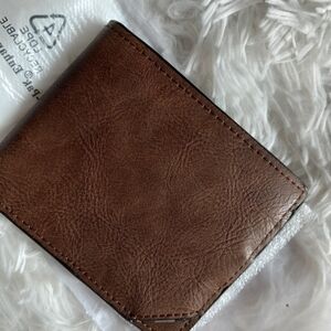MEN'S ALDO BIFOLD WALLET